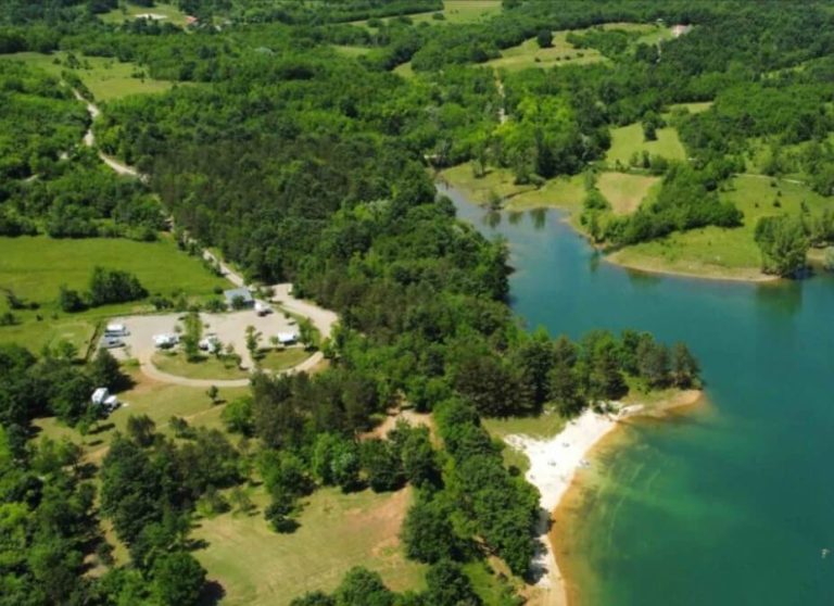 westbalkanguide WBG 4 - West Balkan Guide - WBG