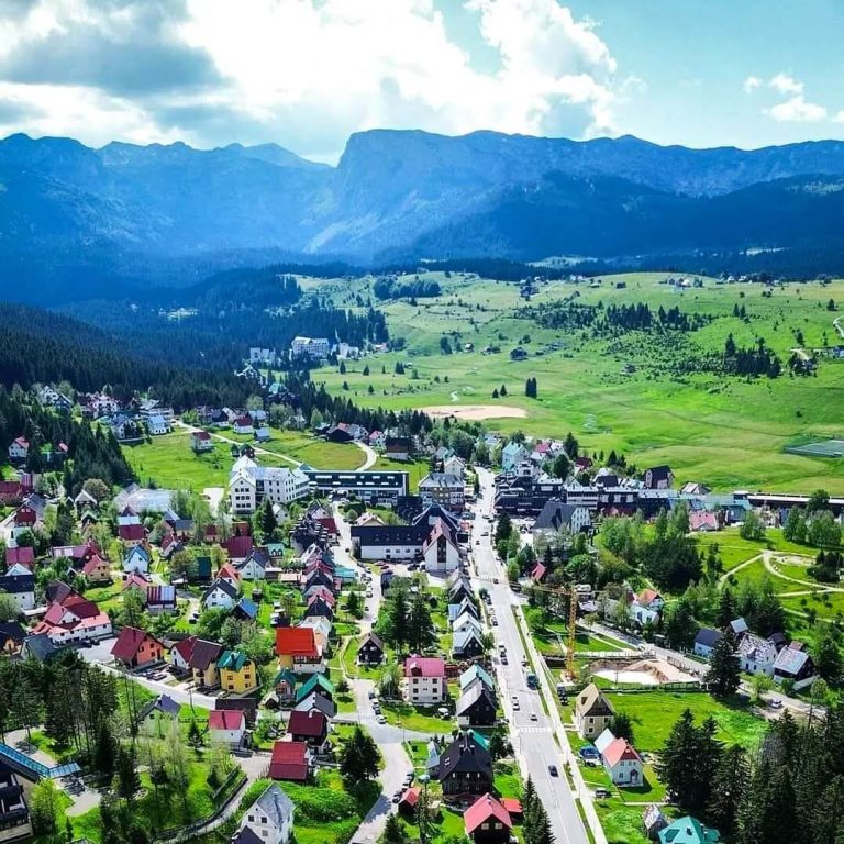 westbalkanguide WBG 53 - West Balkan Guide - WBG