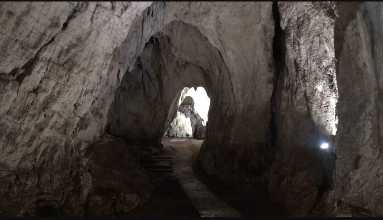 westbalkanguide WBG 75 - West Balkan Guide - WBG