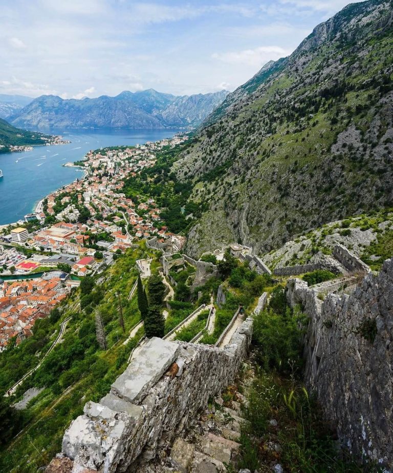 westbalkanguide WBG 93 - West Balkan Guide - WBG